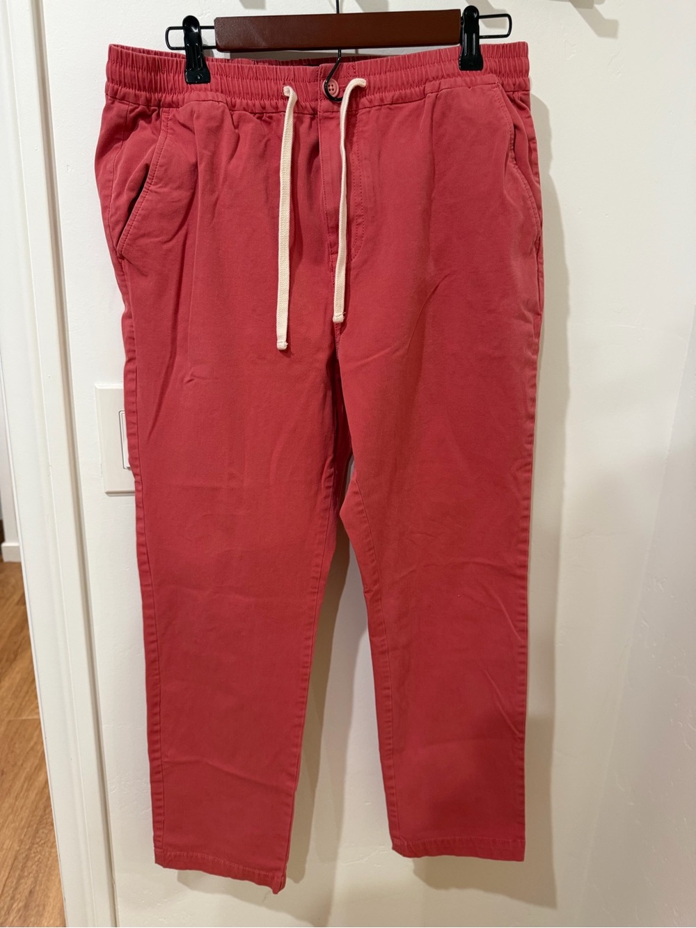 J.Crew Men’s Stretch Drawstring Pants Coral Red Medium